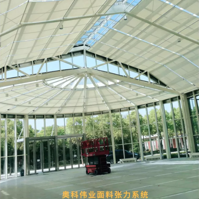 奥科伟业AM45-FTS天棚帘系统｜横跨12米的超长电机